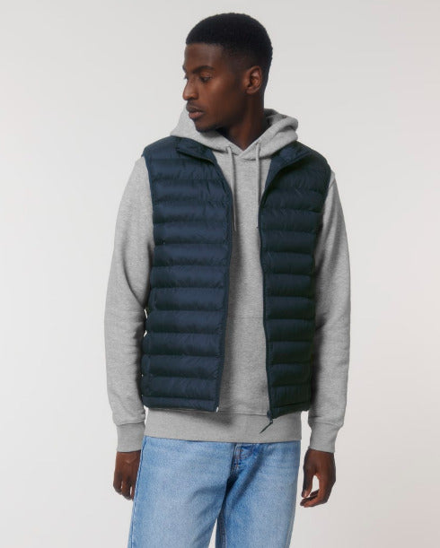 Le bodywarmer en polyester recyclé